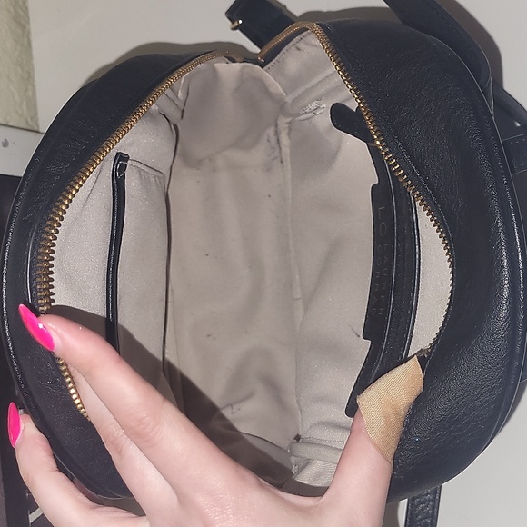 EUC Lauren Conrad black faux leather backpack with cute heart pocket - Picture 4 of 7